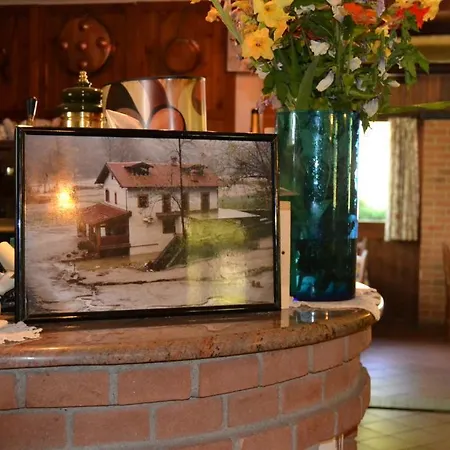 Trattoria Vecchio Mulino Bed & Breakfast Niella Tanaro